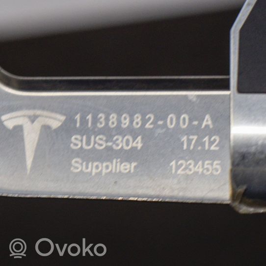 Tesla Model 3 Support de plaque d'immatriculation 113898200A