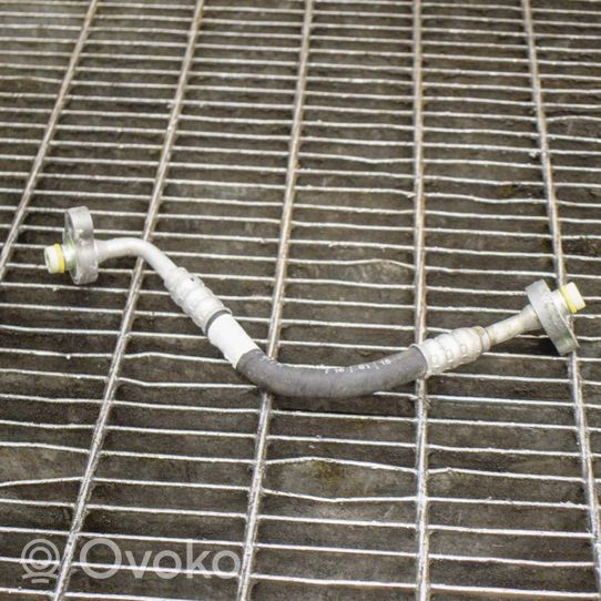 Volvo V40 Air conditioning (A/C) pipe/hose 31455314