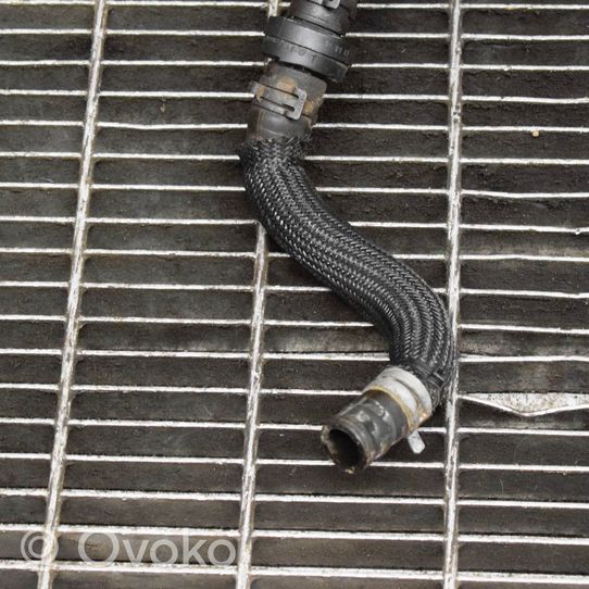 Chevrolet Volt I Moottorin vesijäähdytyksen putki/letku 