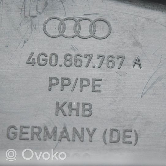 Audi A6 C7 Garniture de marche-pieds arrière 4G0867767A