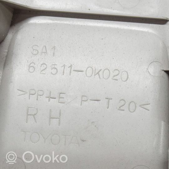 Toyota Hilux (AN10, AN20, AN30) Rivestimento montante (B) (superiore) 625110K020