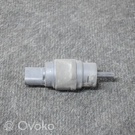 Audi A7 S7 4G Pompe de lave-glace de pare-brise 8K5955647