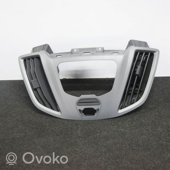 Ford Transit Radio/GPS head unit trim BK31V047A04AFW