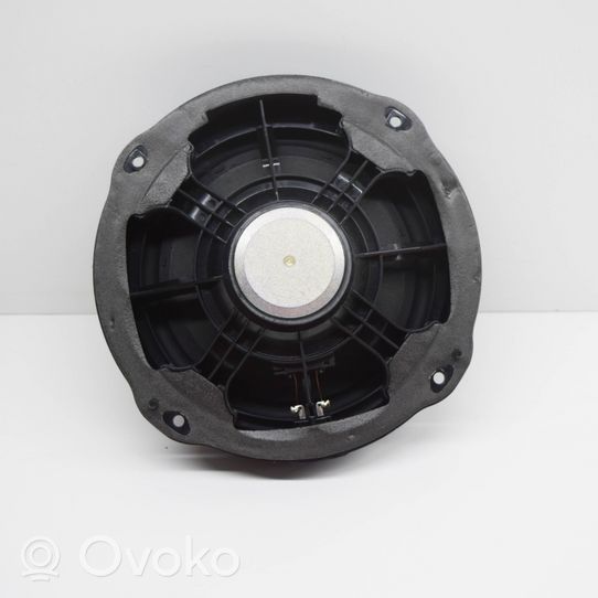 Audi Q2 - Etuoven kaiutin 8V0035415C