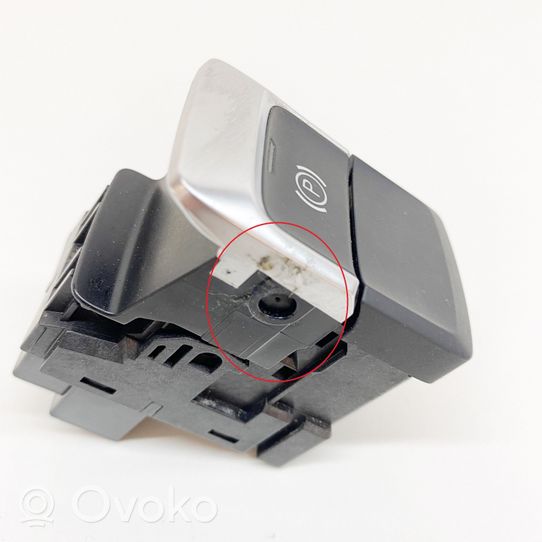 Audi Q3 8U Interruptor del freno de mano/estacionamiento 4M2927225A