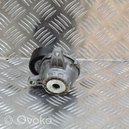 Audi Q2 - Napinacz paska alternatora 04L903315