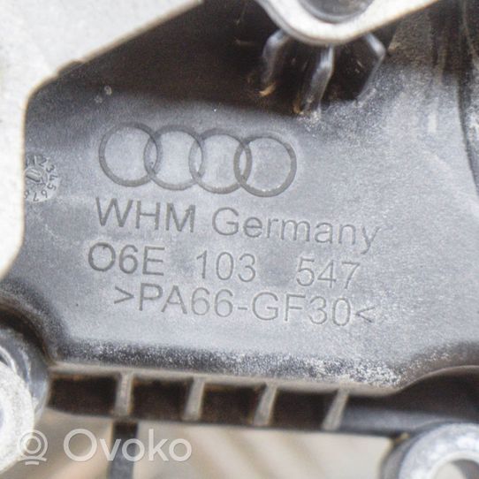 Audi Q5 SQ5 Öljyn huohotinsäiliö 06E103547