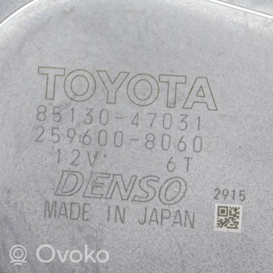 Toyota Prius (XW50) Moteur d'essuie-glace arrière 8513047031