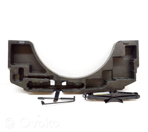 Audi A3 S3 8V Cric di sollevamento 8V0011031A