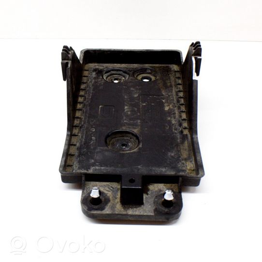 Mazda 6 Vassoio scatola della batteria KE7056041