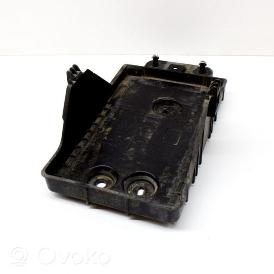 Mazda 6 Vassoio scatola della batteria KE7056041