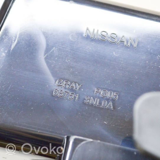 Nissan Leaf I (ZE0) Cadre, panneau d'unité radio / GPS 687513NL0A