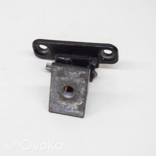 BMW 7 F01 F02 F03 F04 Cerniera superiore della portiera anteriore 7177560