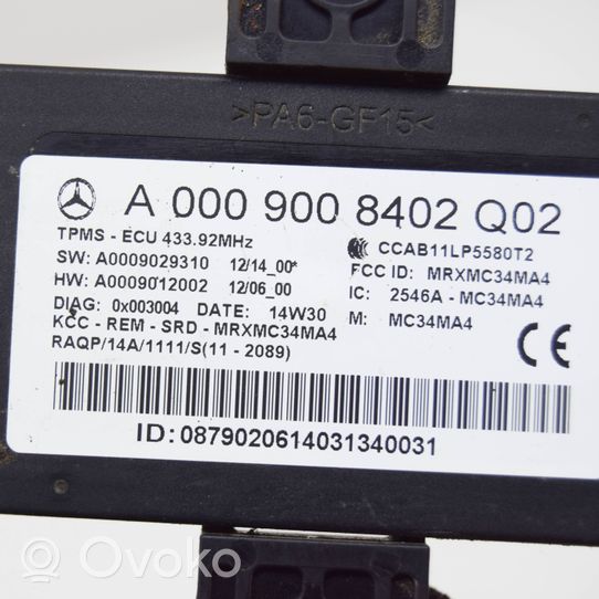 Mercedes-Benz E W212 Module de pression des pneus A0009008402