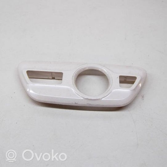 Toyota Prius (XW50) Boîte à gants garniture de tableau de bord 5884147050