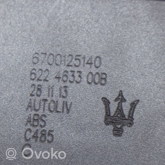 Maserati Quattroporte Klamra środkowego pasa bezpieczeństwa fotela tylnego 6700125140