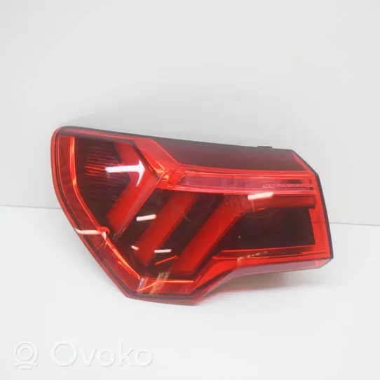 Audi Q3 F3 Lampa tylna 83A945091