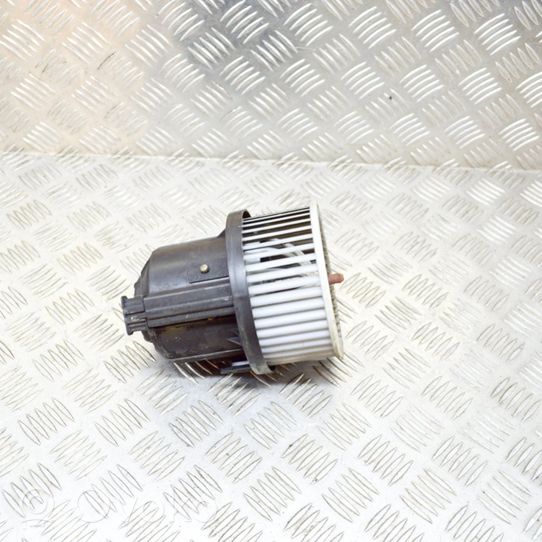 Jaguar E-Pace Heater fan/blower 9415300