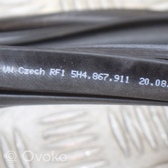 Volkswagen Golf VIII Coupe-mallin etuoven kumitiiviste 5H4867911