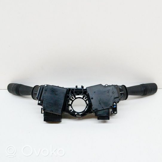 Toyota RAV 4 (XA40) Leva/interruttore dell’indicatore di direzione e tergicristallo 3325017F744