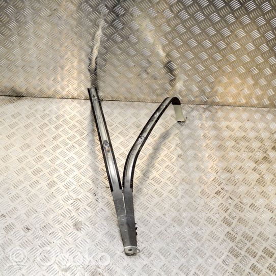 Maserati Quattroporte Sangle de réservoir de carburant 670001399