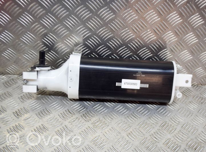 Maserati Quattroporte Cartouche de vapeur de carburant pour filtre à charbon actif 670030583