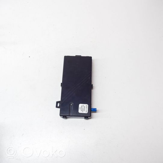 Citroen Jumper Antenna GPS GP8000