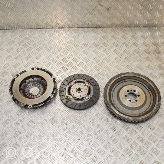 Renault Captur Clutch set kit 301012218R