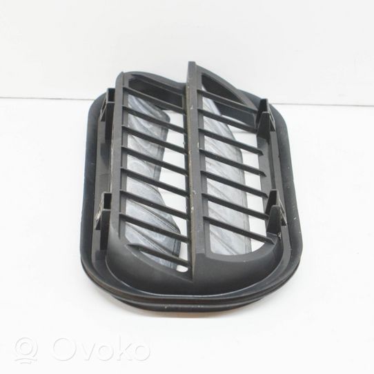 Audi A3 S3 8V Ventilācijas režģis 6R0819465A