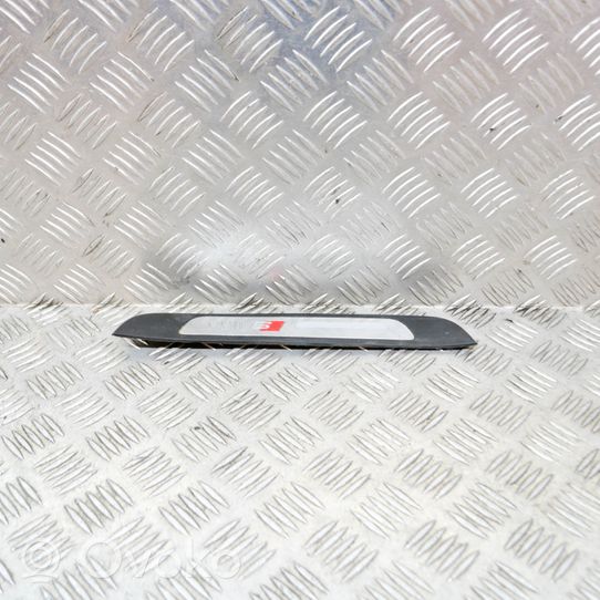 Audi A6 C7 Copertura del rivestimento del sottoporta posteriore 4G0853375