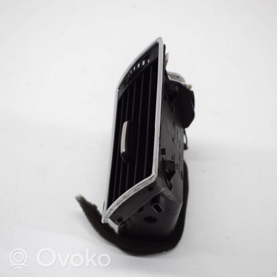 Audi A8 S8 D3 4E Lango oro grotelės 4E0820901