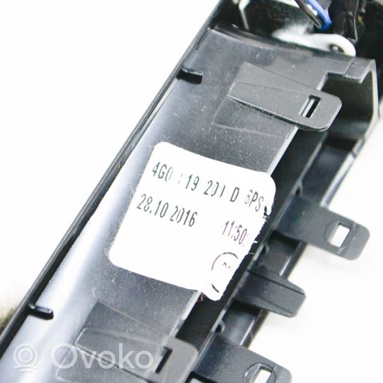 Audi Q7 4M Lango oro grotelės 4G0819200D