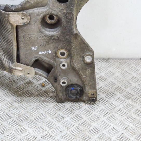 Citroen C6 Front subframe 9651652980