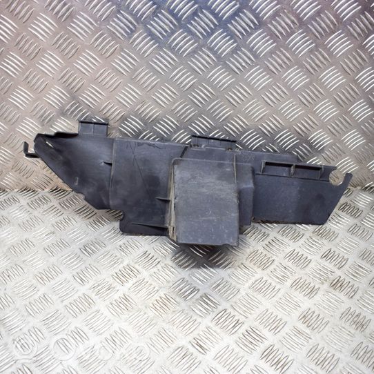 Volkswagen Touareg I Déflecteur d'air de radiateur de refroidissement 7L6121333D