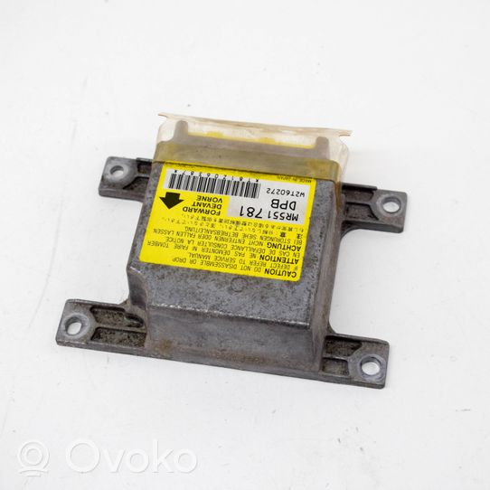 Mitsubishi Pajero Sterownik / Moduł Airbag MR551781