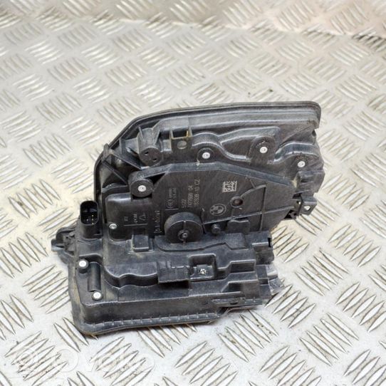 BMW 5 G30 G31 Cerradura de puerta trasera 18283810