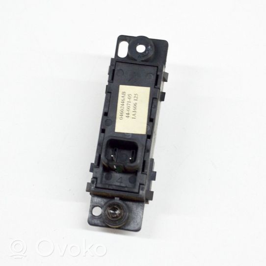 Chrysler 300 - 300C Interruptor de memoria del asiento 04602446AB