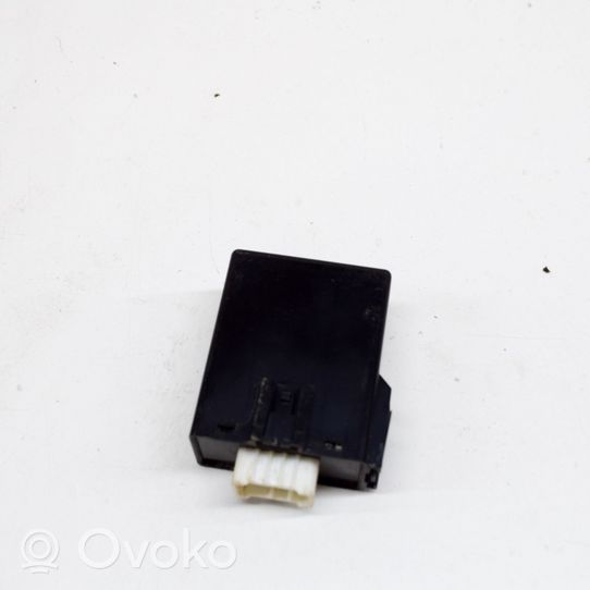 Chevrolet Nubira Hazard warning light relay 96408390