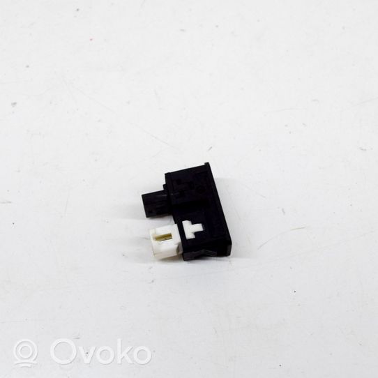 BMW 3 F30 F35 F31 AUX in-socket connector 9229246