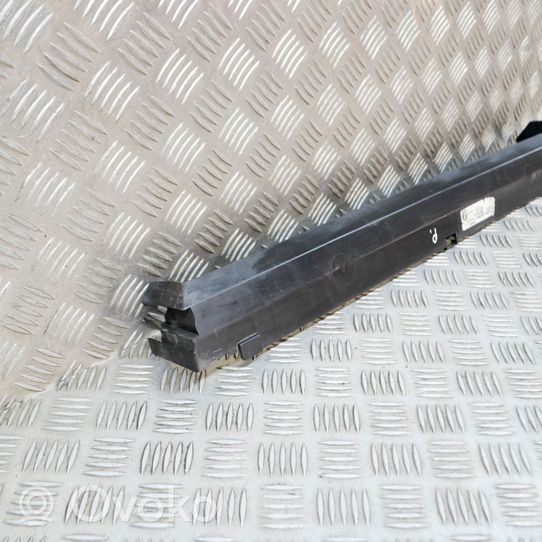 BMW X3 G01 Radiatoru dekoratīvā apdare 8590082