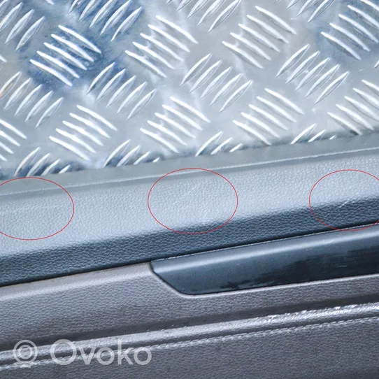 Honda Odyssey Rivestimento del pannello della portiera posteriore 83750THRA020
