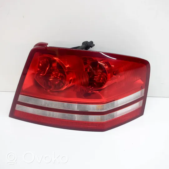 Dodge Avenger Lampa tylna 