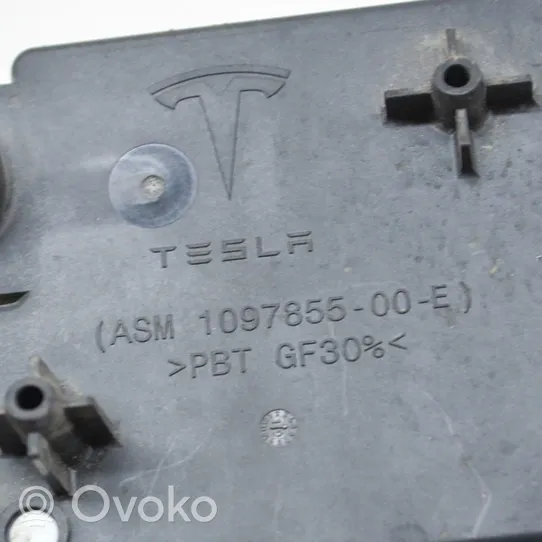 Tesla Model 3 Inne wyposażenie elektryczne 109785500F