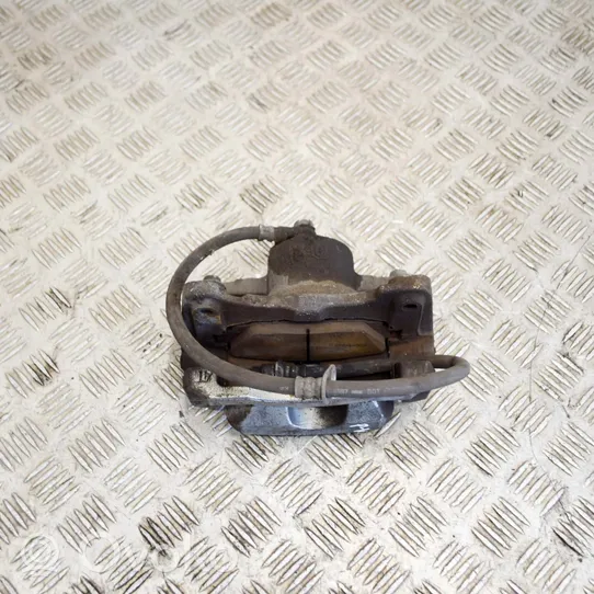 Toyota Prius (XW50) Caliper de freno delantero 