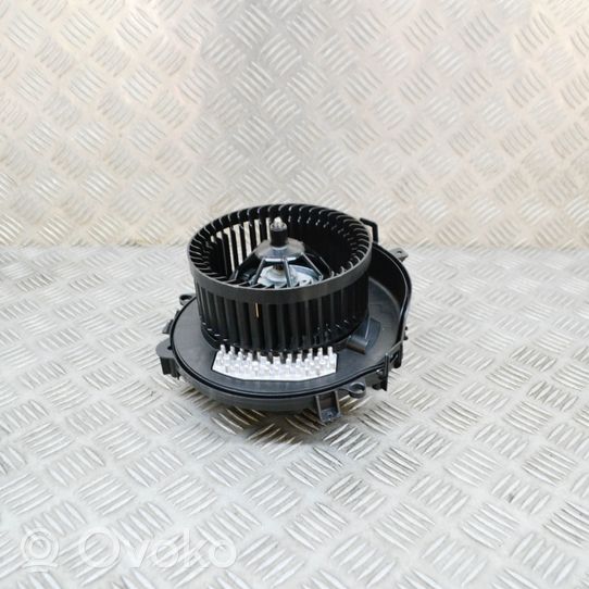 Volkswagen Golf VIII Ventola riscaldamento/ventilatore abitacolo 5WA907521