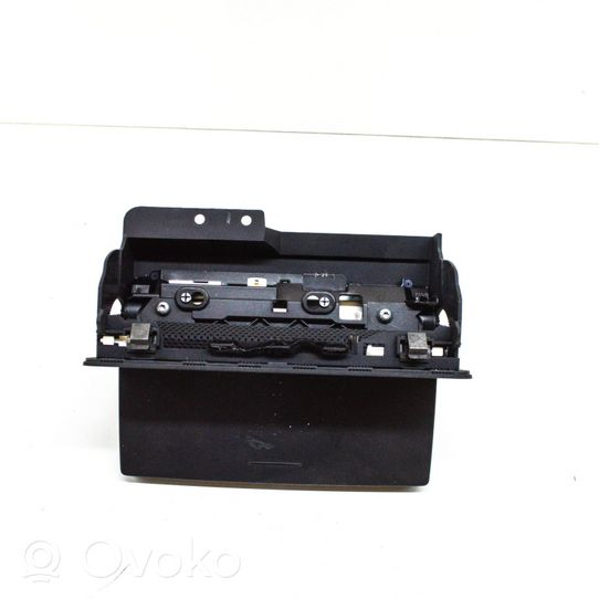 Audi Q3 8U Monitori/näyttö/pieni näyttö 8U0857273E