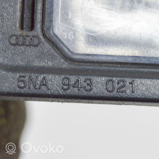 Skoda Kamiq Lampa oświetlenia tylnej tablicy rejestracyjnej 5NA943021