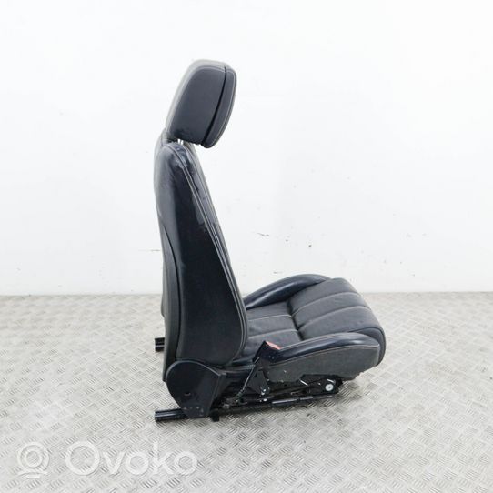 Land Rover Range Rover Velar Priekinė vairuotojo sėdynė GX6360084BB