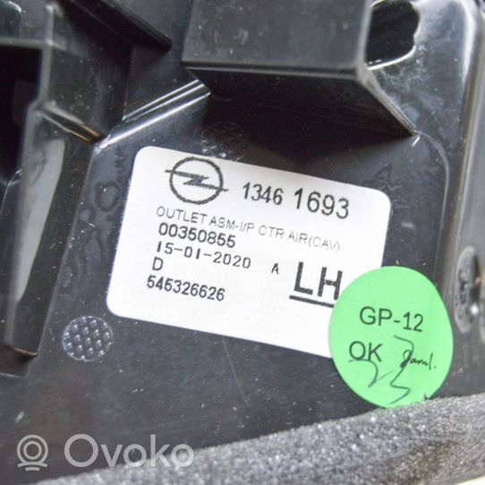 Opel Crossland X Dysze / Kratki nawiewu deski rozdzielczej 13461693