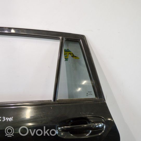 Toyota Verso Portiera posteriore 670040F040